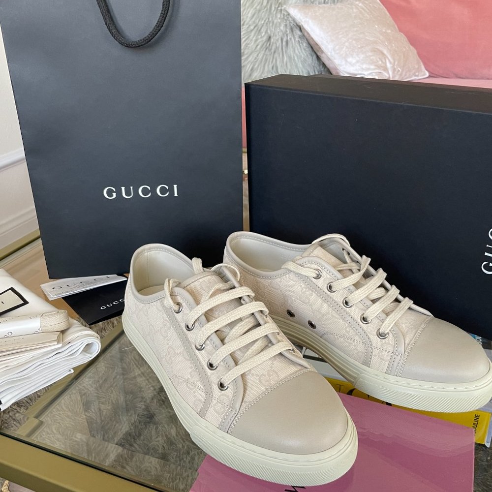 Gucci Canvas + Leather GG Low Top Shoes (NEW, Never Worn) Men's Sz 5.5 / 6